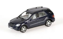 400034501 MINICHAMPS 1:43 MB M-Class 2005 blue met